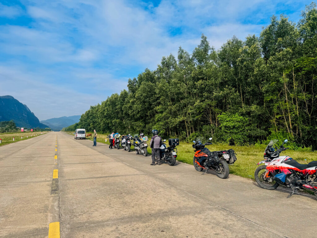 ho-chi-minh-trail-road-vietnam